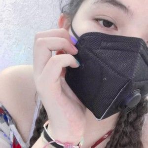 Meet your Posher, Fatima